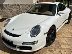 Blanc Utilisé 2005 Porsche 911 Carrera S Coupé | 43 000 €