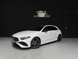 Blanc Utilisé 2024 Mercedes A200 AMG line Berline | 41 990 € (Prix cher)