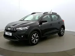 Noir Utilisé 2024 Dacia Sandero Expression Citadine | 15 990 € (Prix juste)