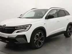 Blanc Nouvelle 2025 Renault Austral Techno Esprit Alpine SUV | 35 900 € (Bon prix)