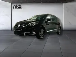 Noir Utilisé 2013 Renault Scénic III Bose Edition Monospace | 8 590 € (Prix assez cher)