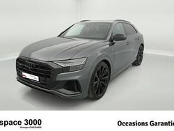 Gris daytona nacré Utilisé 2023 Audi Q8 Competition SUV | 74 990 € (Prix juste)