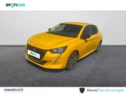 Utilisé 2022 Peugeot 208 Allure Citadine | 15 590 € (Prix juste)