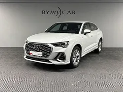 Blanc glacier métallisé Utilisé 2024 Audi Q3 Sportback S-Line SUV | 46 597 € (Prix juste)