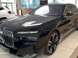Saphirschwarz métallisé Utilisé 2024 BMW i7 M Sport Berline | 179 900 €