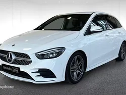 Blanc Utilisé 2019 Mercedes B180 AMG line Monospace | 25 990 € (Prix assez cher)