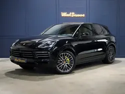 Noir Utilisé 2020 Porsche Cayenne SUV | 53 900 € (Prix assez cher)