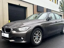 Gris Utilisé 2012 BMW 318 Comfort Edition Berline | 12 990 € (Prix juste)