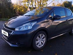 Gris Utilisé 2012 Peugeot 208 Active Citadine | 6 145 € (Prix juste)