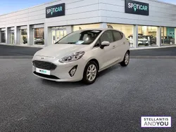 Gris Utilisé 2020 Ford Fiesta Titanium Citadine | 13 490 € (Prix juste)