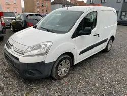 Blanc Utilisé 2015 Citroën Berlingo Attraction Monospace | 6 200 € (Prix assez cher)