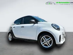 Utilisé 2021 Smart ForFour Electric Drive Citadine | 11 900 € (Prix juste)