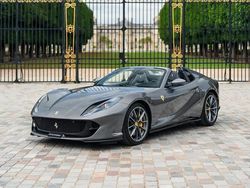 Gris Occasion 2023 Ferrari 812 Cabriolet | 479 000 €