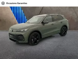 Vert cipressino métallisée Nouvelle 2025 VW Tiguan R-line Edition SUV | 51 990 €