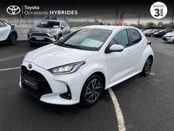 Blanc Utilisé 2023 Toyota Yaris Hybrid Design | 20 990 € (Super prix)