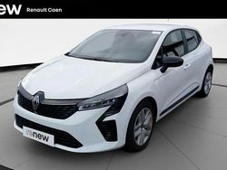 Blanc Utilisé 2024 Renault Clio V Evolution Citadine | 15 990 € (Prix juste)
