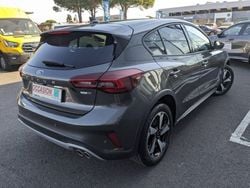 Gris Utilisé 2023 Ford Focus Viva | 24 490 € (Prix juste)