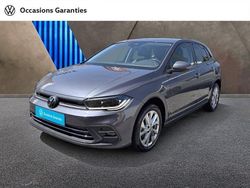Gris cendré métallisé Utilisé 2023 VW Polo Style Berline | 18 690 € (Prix juste)