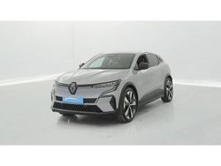 Gris Utilisé 2022 Renault Mégane Techno Berline | 24 990 € (Prix cher)