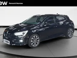Noir Utilisé 2024 Renault Mégane IV Techno Berline | 22 995 € (Prix juste)