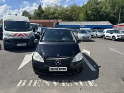 Noir Utilisé 2010 Mercedes A160 Avantgarde Monospace | 4 990 €