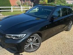 Noir Utilisé 2021 BMW 318 M Sport Break | 25 490 € (Prix juste)