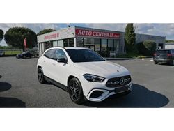 Blanc Utilisé 2024 Mercedes GLA200 AMG line SUV | 54 990 €