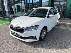 Blanc Utilisé 2024 Skoda Fabia Selection Berline | 18 985 € (Prix juste)