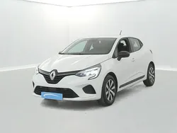 Utilisé 2023 Renault Clio V Equilibre Citadine | 15 490 € (Prix juste)