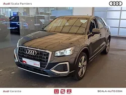Gris manhattan métallisé Utilisé 2023 Audi Q2 Design SUV | 24 990 € (Prix juste)