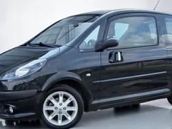 Noir Utilisé 2007 Peugeot 1007 RC Citadine | 4 990 €