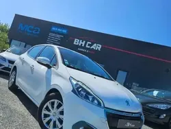 Utilisé 2019 Peugeot 208 Active Citadine | 8 490 € (Bon prix)