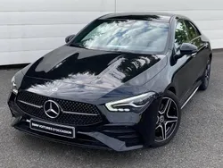 Noir Utilisé 2023 Mercedes CLA200 AMG line Berline | 37 490 € (Prix juste)