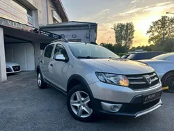 Gris Utilisé 2015 Dacia Sandero Stepway Citadine | 7 600 €