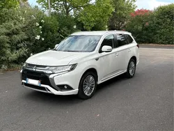 Utilisé 2020 Mitsubishi Outlander Instyle SUV | 16 990 € (Prix juste)