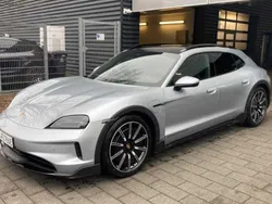 Gris Utilisé 2024 Porsche Taycan Berline | 69 600 €