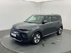 Gris Utilisé 2023 Kia Soul EV 2 SUV | 24 804 € (Prix juste)