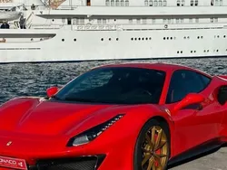 Rouge Utilisé 2019 Ferrari 488 Coupé | 429 990 €
