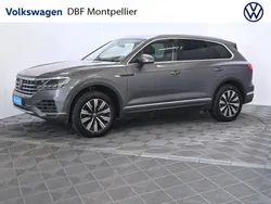 Gris Utilisé 2021 VW Touareg Elegance SUV | 44 890 €