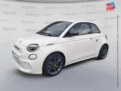 Blanc Nouvelle 2025 Abarth 500e Citadine | 33 499 € (Prix cher)