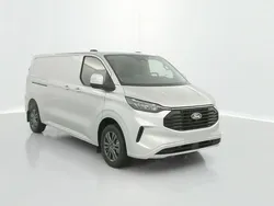 Nouvelle 2025 Ford Transit Custom Limited Berline | 45 180 € (Prix cher)