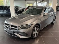 Gris Utilisé 2024 Mercedes C300e Avantgarde Break | 42 990 € (Prix juste)