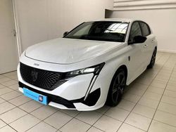 Blanc Utilisé 2023 Peugeot 308 GT Berline | 19 990 € (Prix juste)
