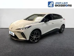Blanc Utilisé 2023 MG MG4 EV Luxury Citadine | 23 790 € (Prix juste)