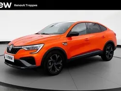 Orange Utilisé 2023 Renault Arkana R.S. SUV | 23 290 € (Prix juste)