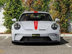 Gris Nouvelle 2025 Porsche 911 GT3 Coupé | 255 992 € (Prix cher)
