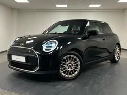 Midnight black ii Utilisé 2025 Mini Cooper Favoured Citadine | 35 990 €