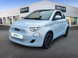 Celestial blue tricouche Utilisé 2022 Fiat 500e La Prima Berline | 18 990 € (Prix juste)