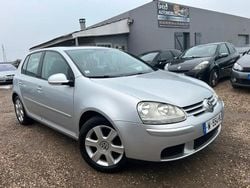 Gris Utilisé 2006 VW Golf V Goal Berline | 7 999 € (Prix juste)