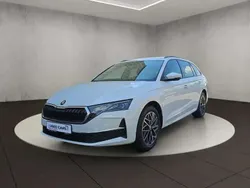 Blanc Utilisé 2024 Skoda Octavia Comfort Break | 33 835 € (Prix assez cher)